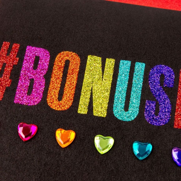 ⚡️5/$30⚡️Papyrus #BonusMom!, Mother’s Day card - Picture 2 of 8